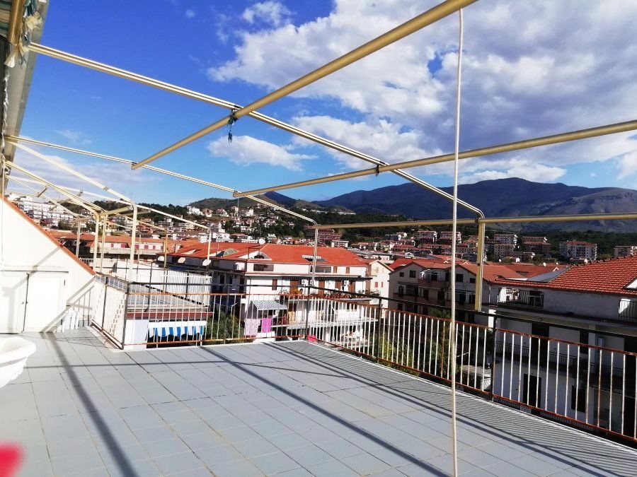 Пентхаус в Скалее, Италия, 50 м2 фото 2