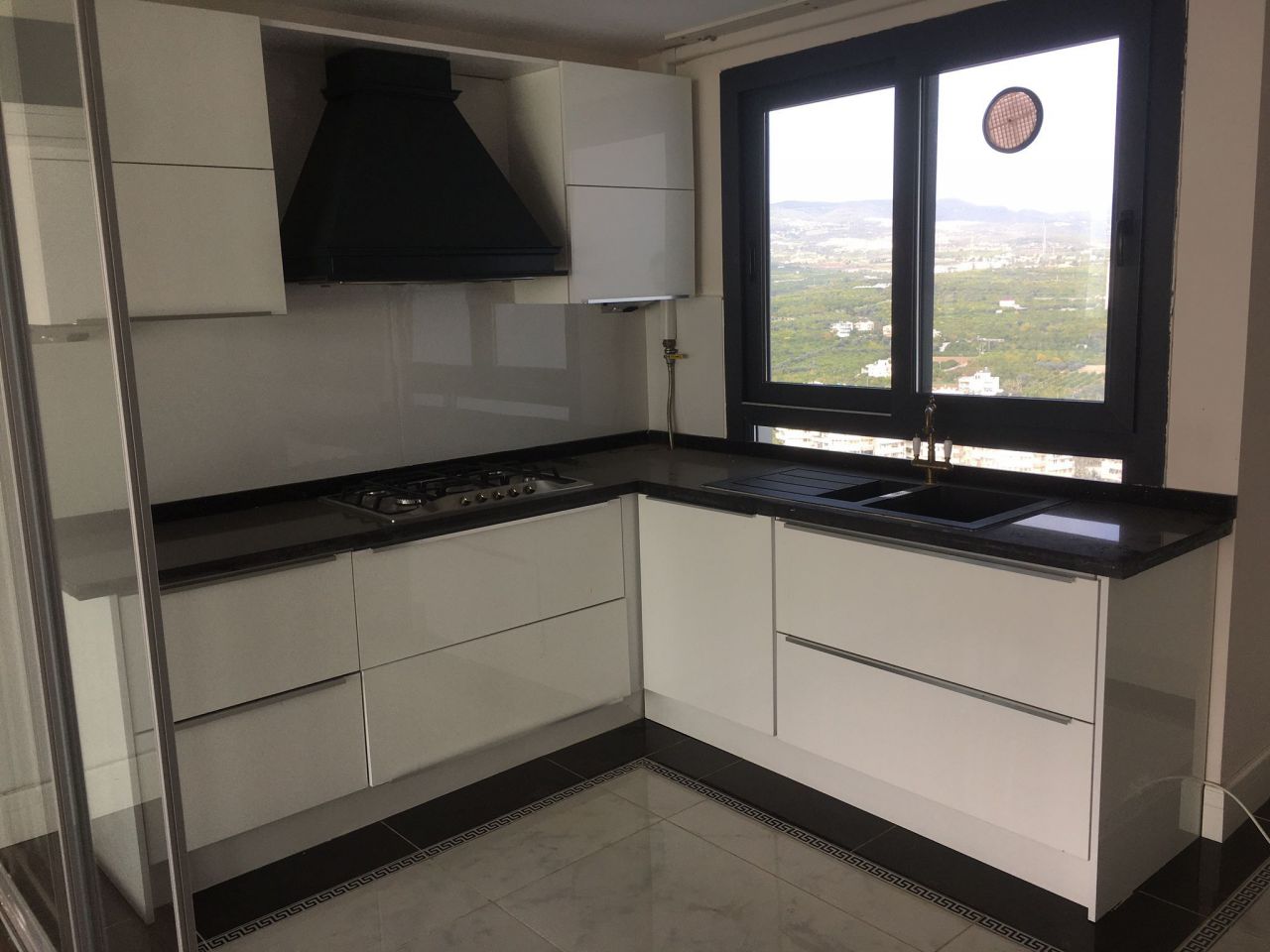 Квартира в Мерсине, Турция, 300 м2 фото 5