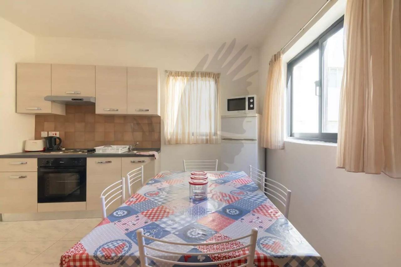 Апартаменты в Слиме, Мальта, 70 м2 фото 3
