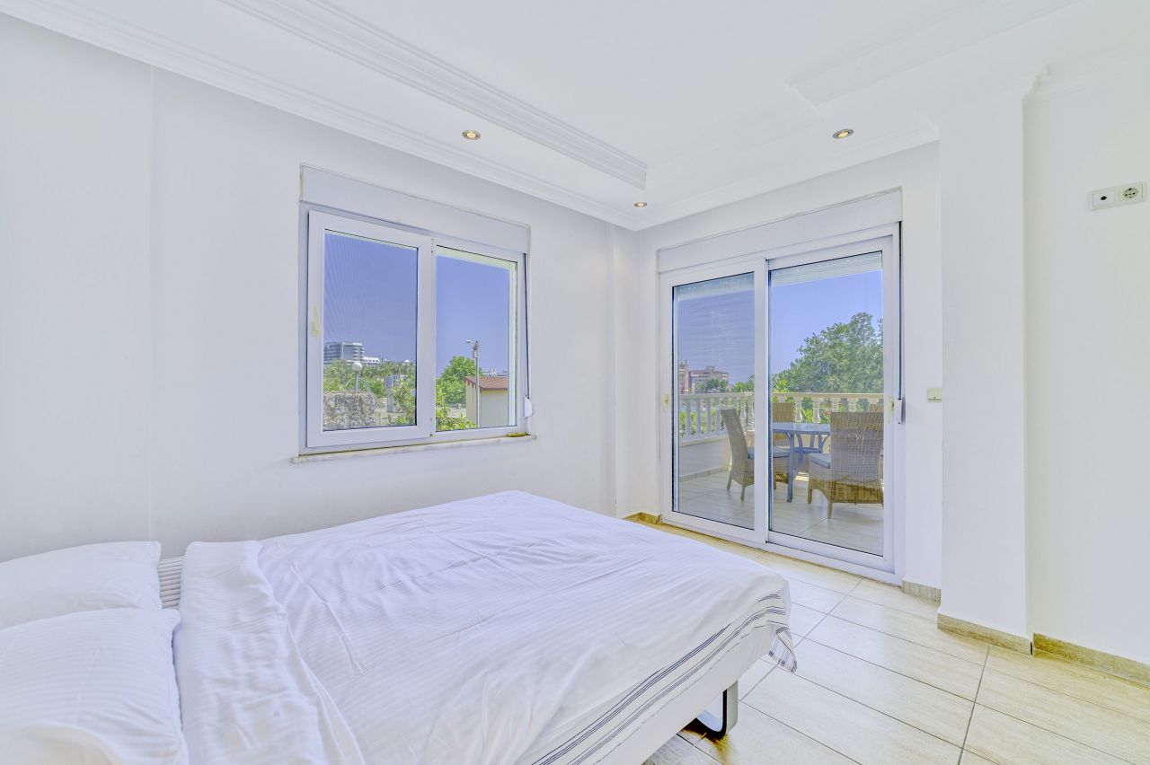 Квартира в Конаклы, Турция, 200 м2 фото 5