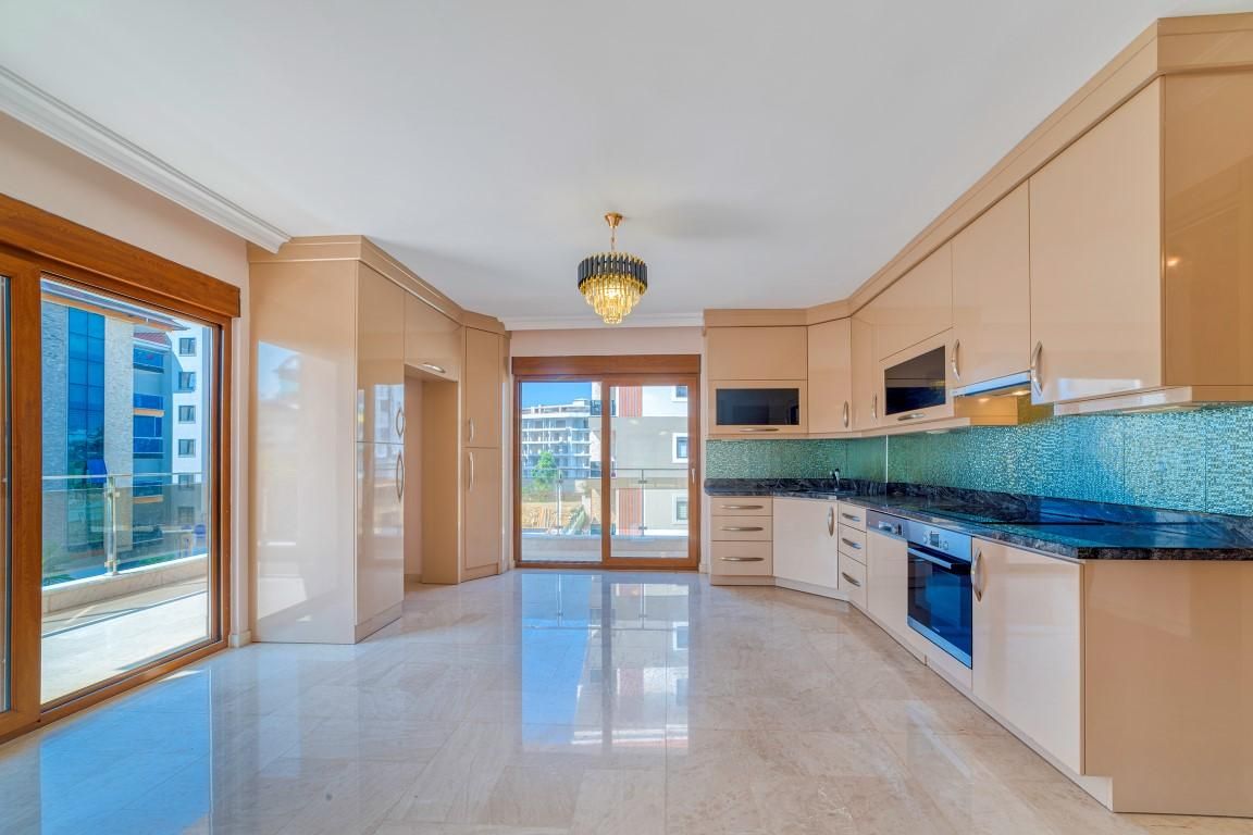 Квартира в Кестеле, Турция, 230 м2 фото 4