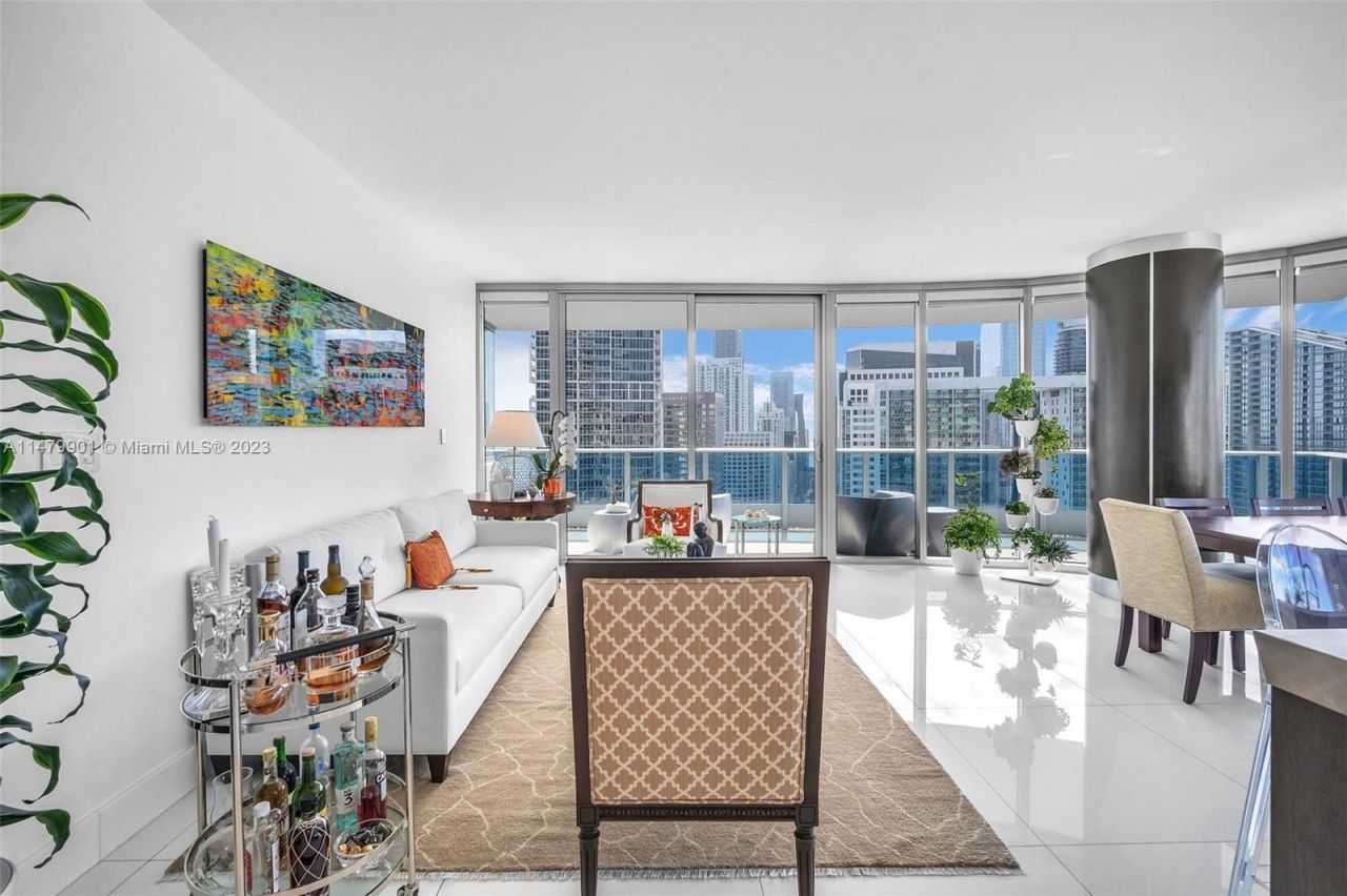 Квартира в Майами, США, 140 м2 фото 2