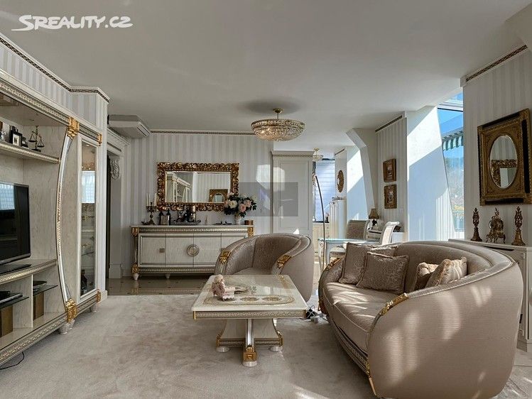 Квартира в Карловы Вары, Чехия, 116.7 м2 фото 2