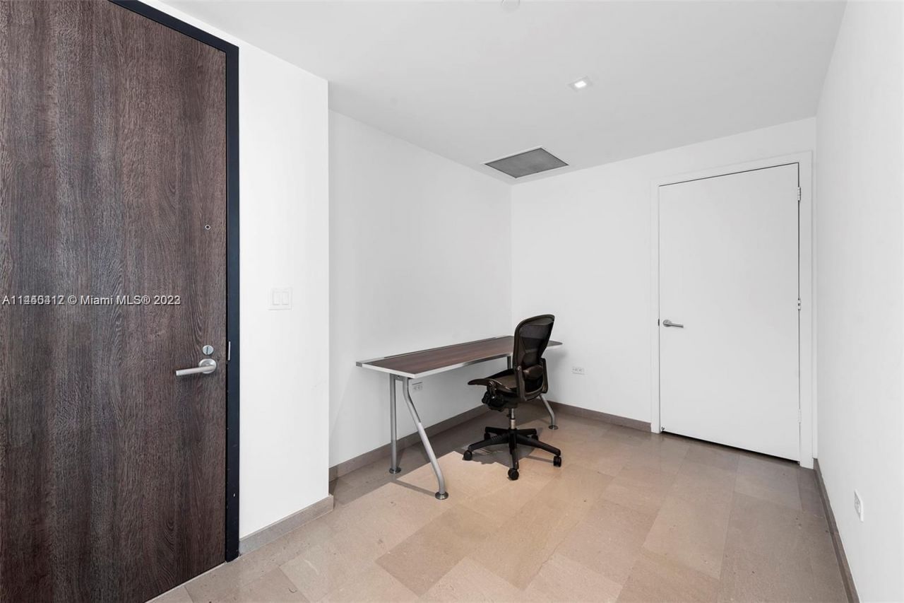 Квартира в Майами, США, 180 м2 фото 5