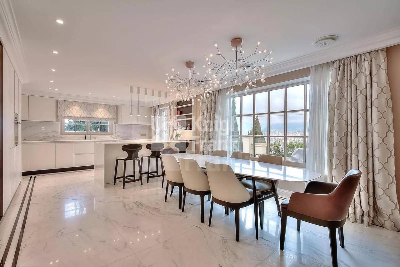 Вилла в Рокбрюн-Кап-Мартен, Франция, 305 м2 фото 4