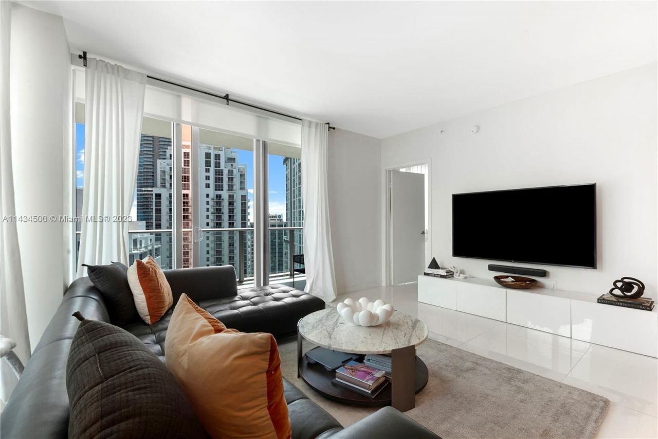Квартира в Майами, США, 110 м2 фото 2