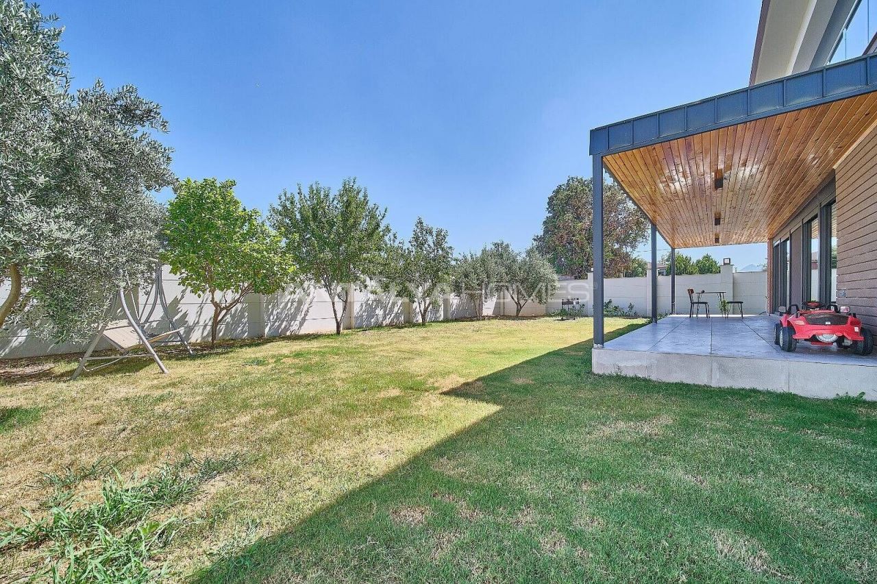 Вилла в Анталии, Турция, 210 м2 фото 2