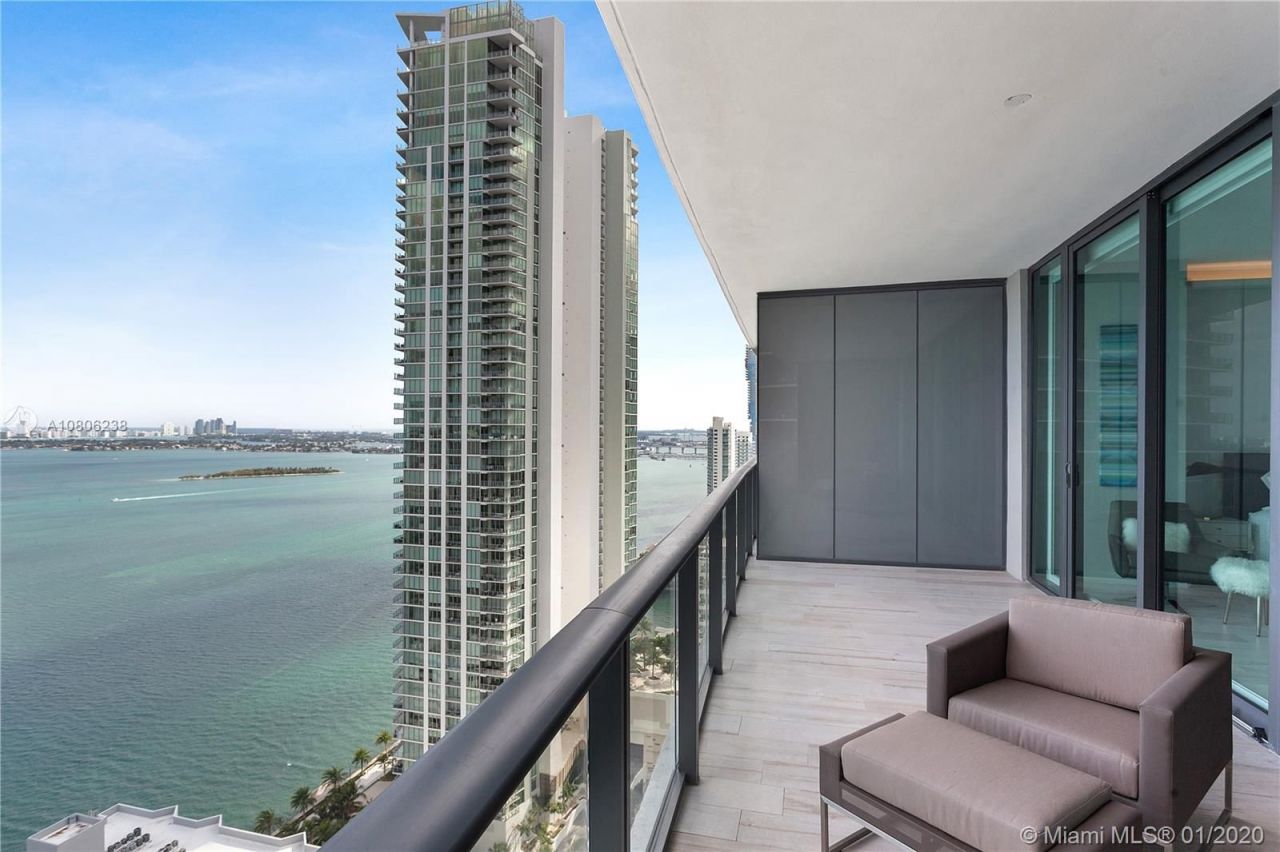 Квартира в Майами, США, 120 м2 фото 2