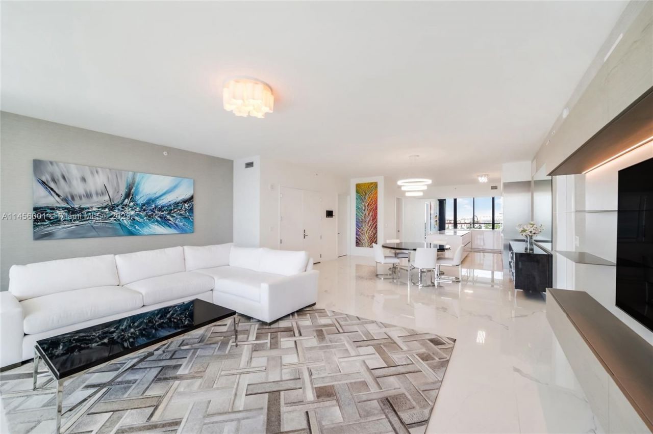 Квартира в Майами, США, 250 м2 фото 3