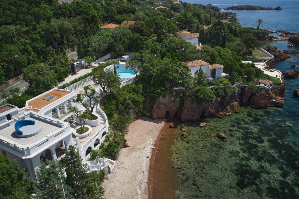 Вилла в Варе, Франция, 450 м2 фото 2