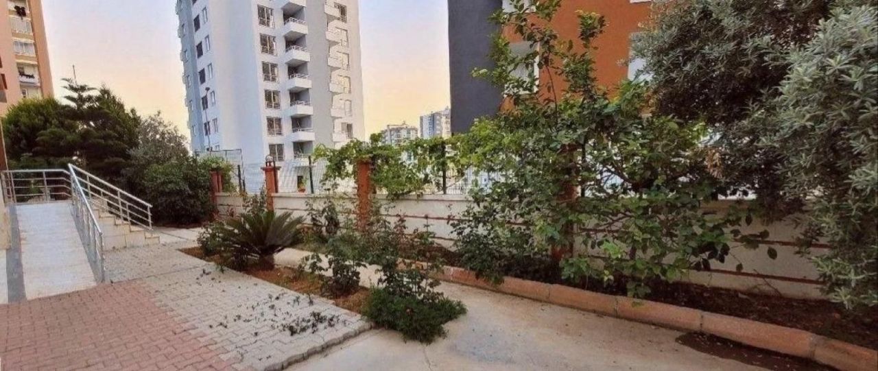 Квартира в Мерсине, Турция, 150 м2 фото 2
