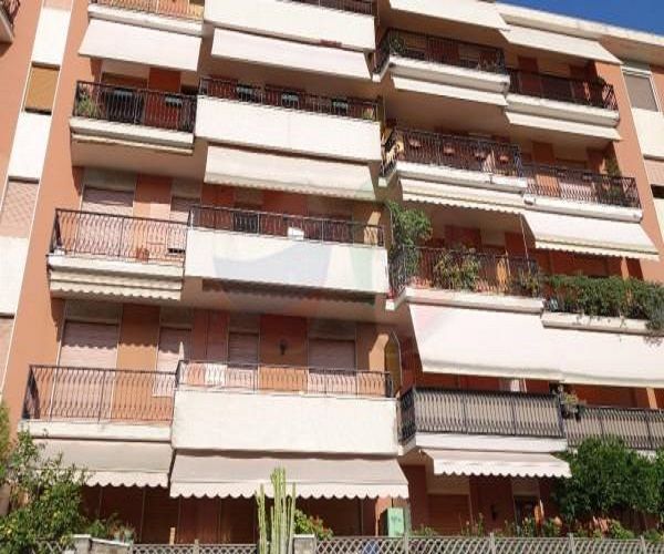Квартира в Сан-Ремо, Италия, 70 м2 фото 2