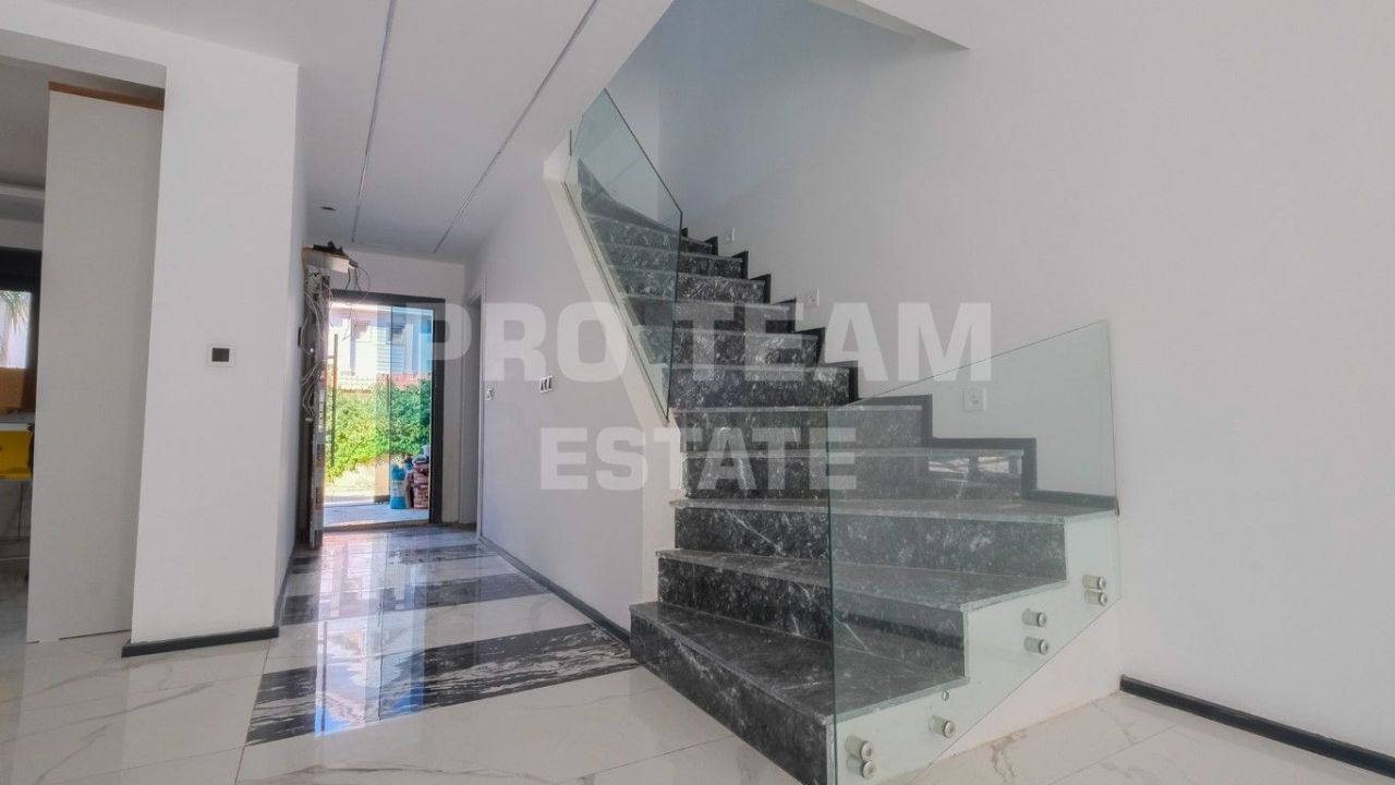 Вилла в Анталии, Турция, 200 м2 фото 3