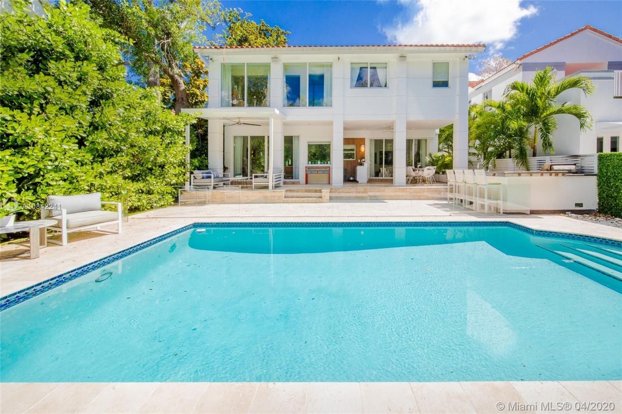 Вилла в Майами, США, 350 м2 фото 2
