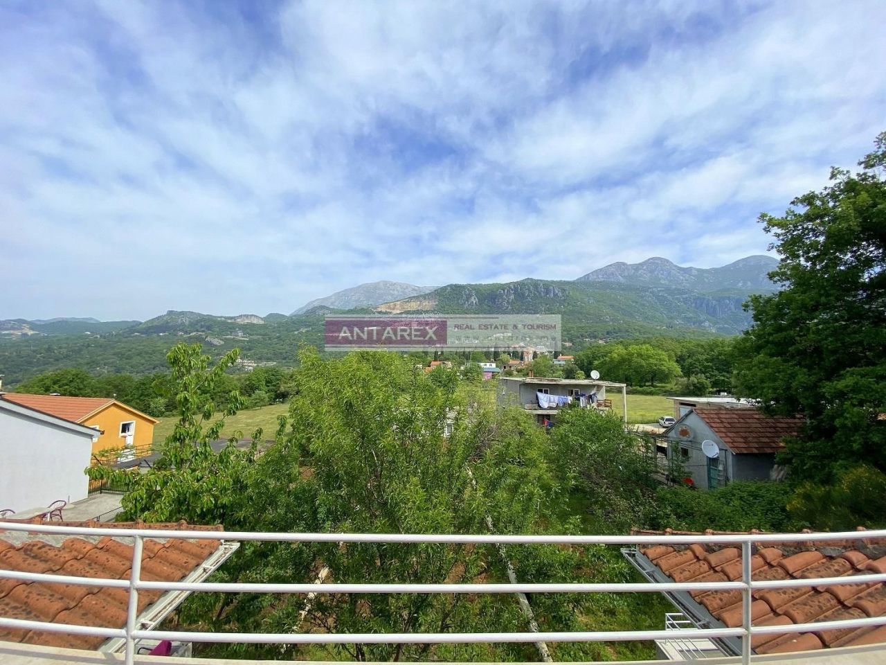 Апартаменты в Херцег-Нови, Черногория, 125 м2 фото 4