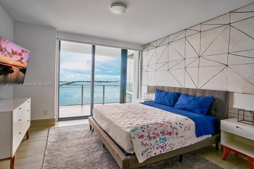 Квартира в Майами, США, 150 м2 фото 2