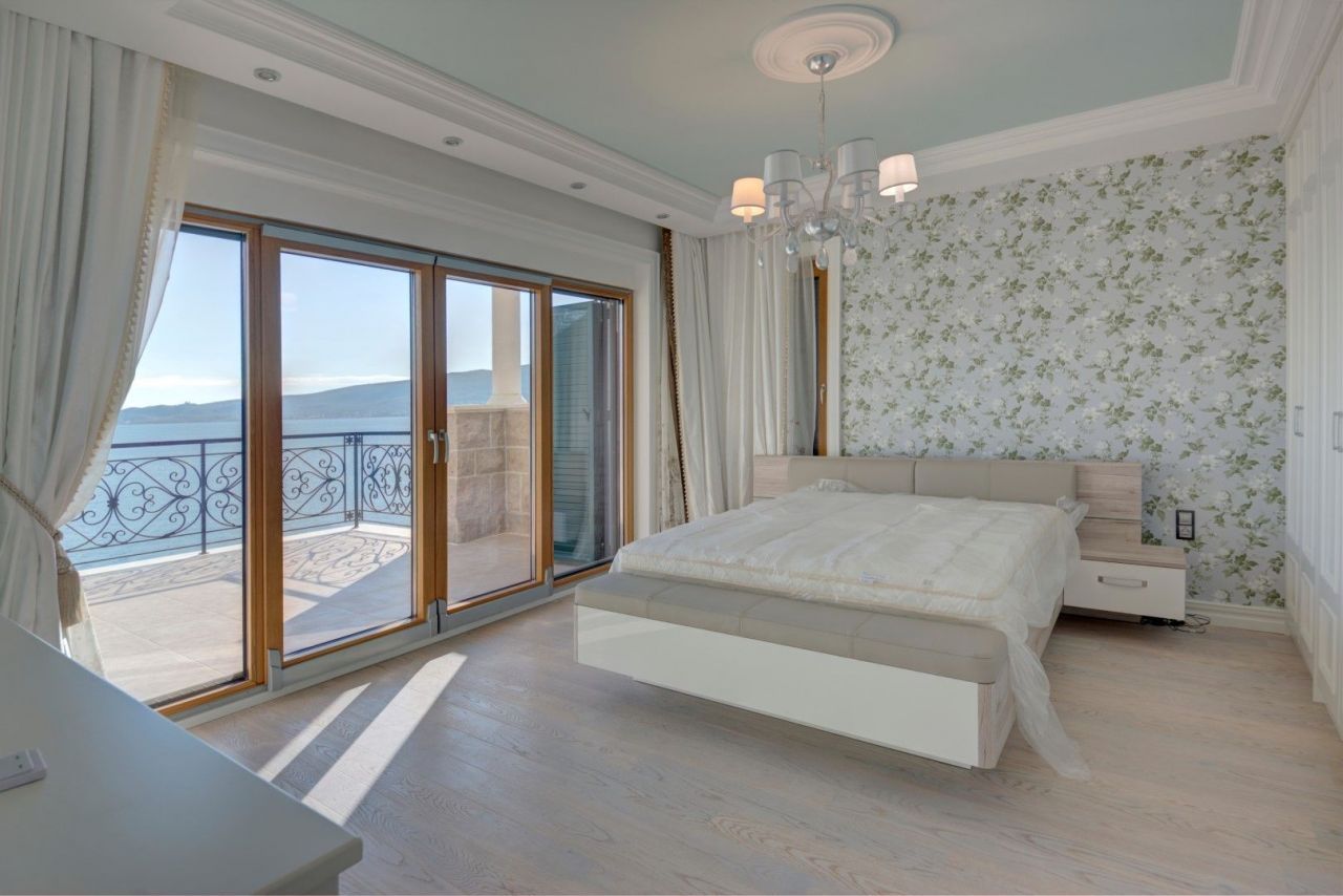 Вилла в Херцег-Нови, Черногория, 550 м2 фото 5
