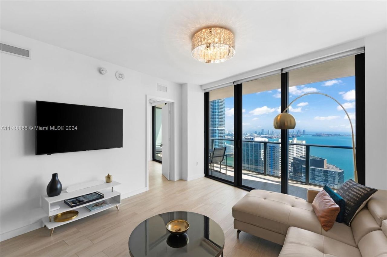 Квартира в Майами, США, 100 м2 фото 3