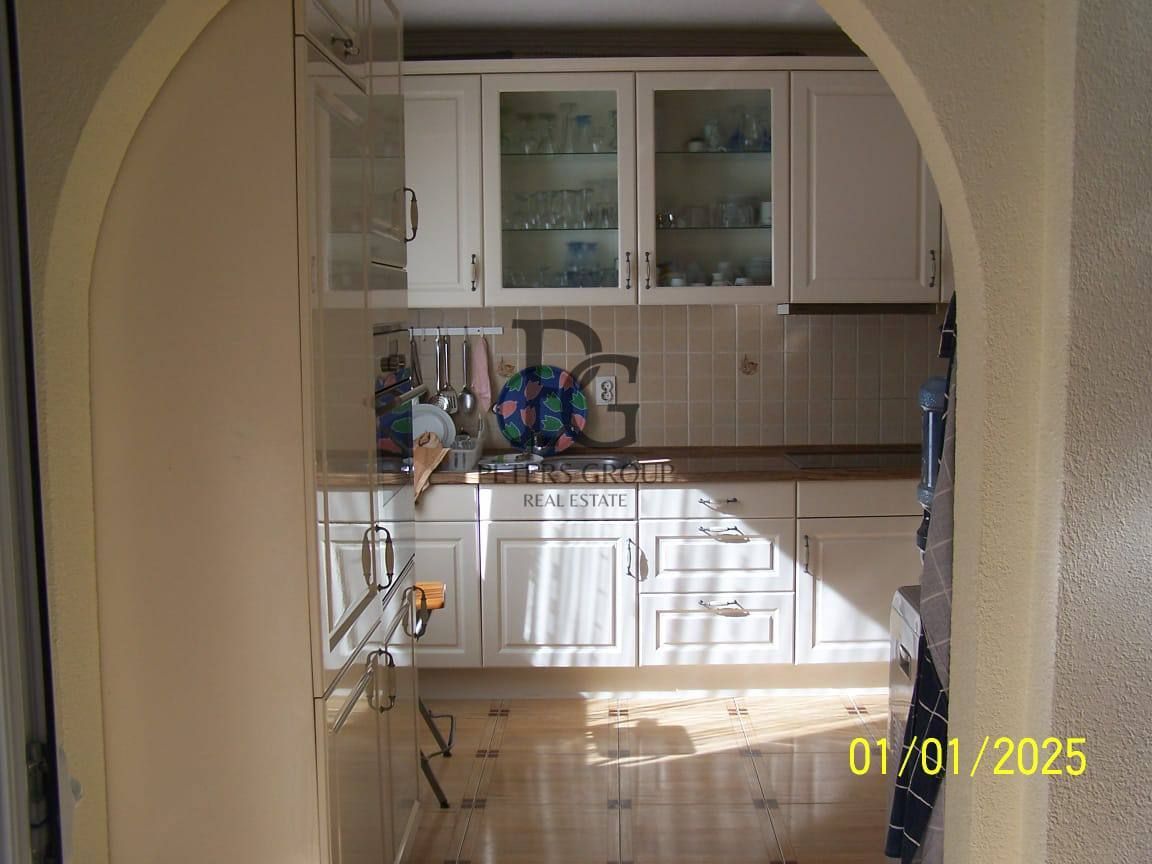 Дом в Херцег-Нови, Черногория, 400 м2 фото 2