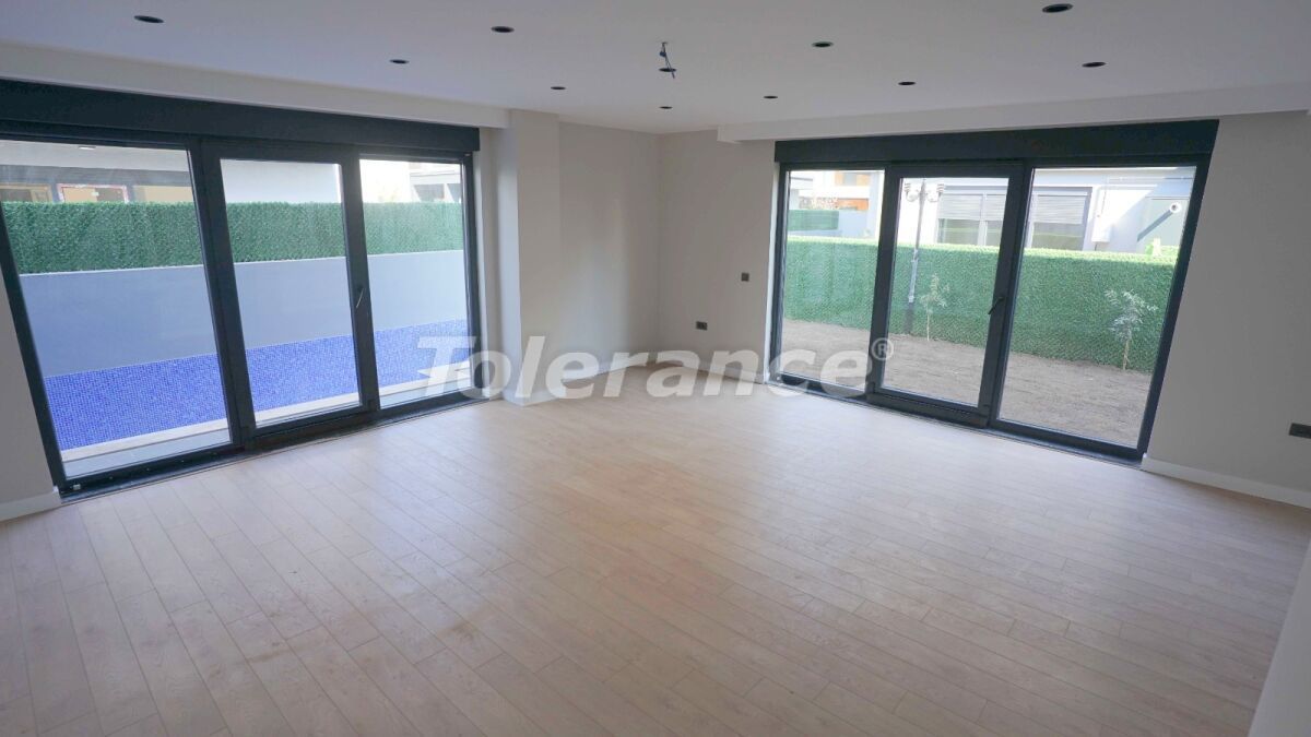 Вилла в Анталии, Турция, 370 м2 фото 2