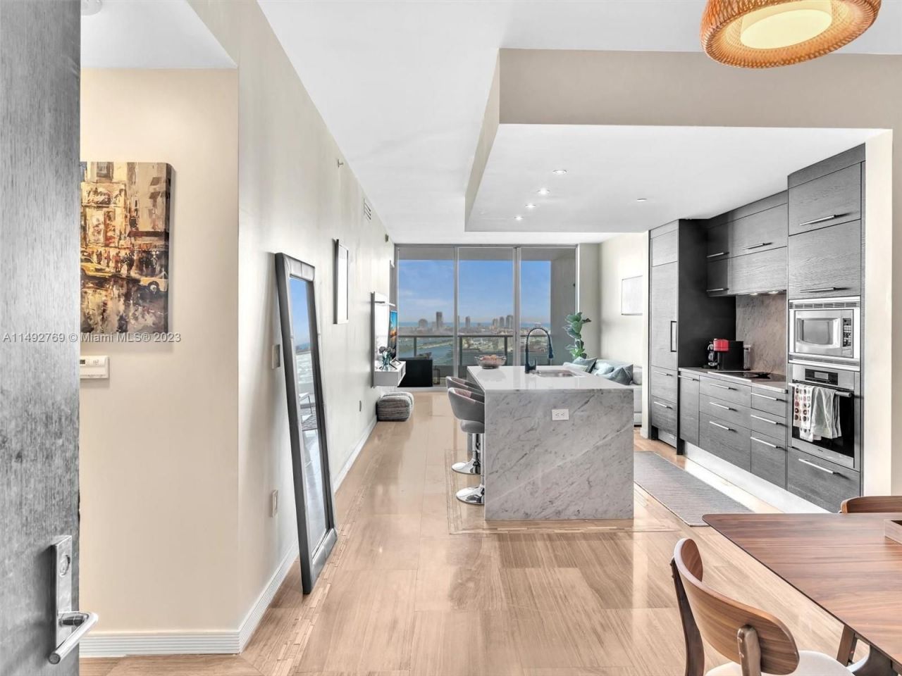 Квартира в Майами, США, 90 м2 фото 3