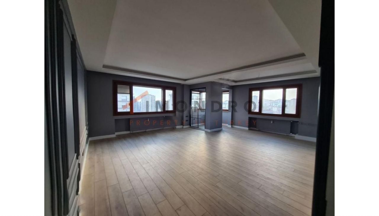 Квартира в Стамбуле, Турция, 150 м2 фото 2