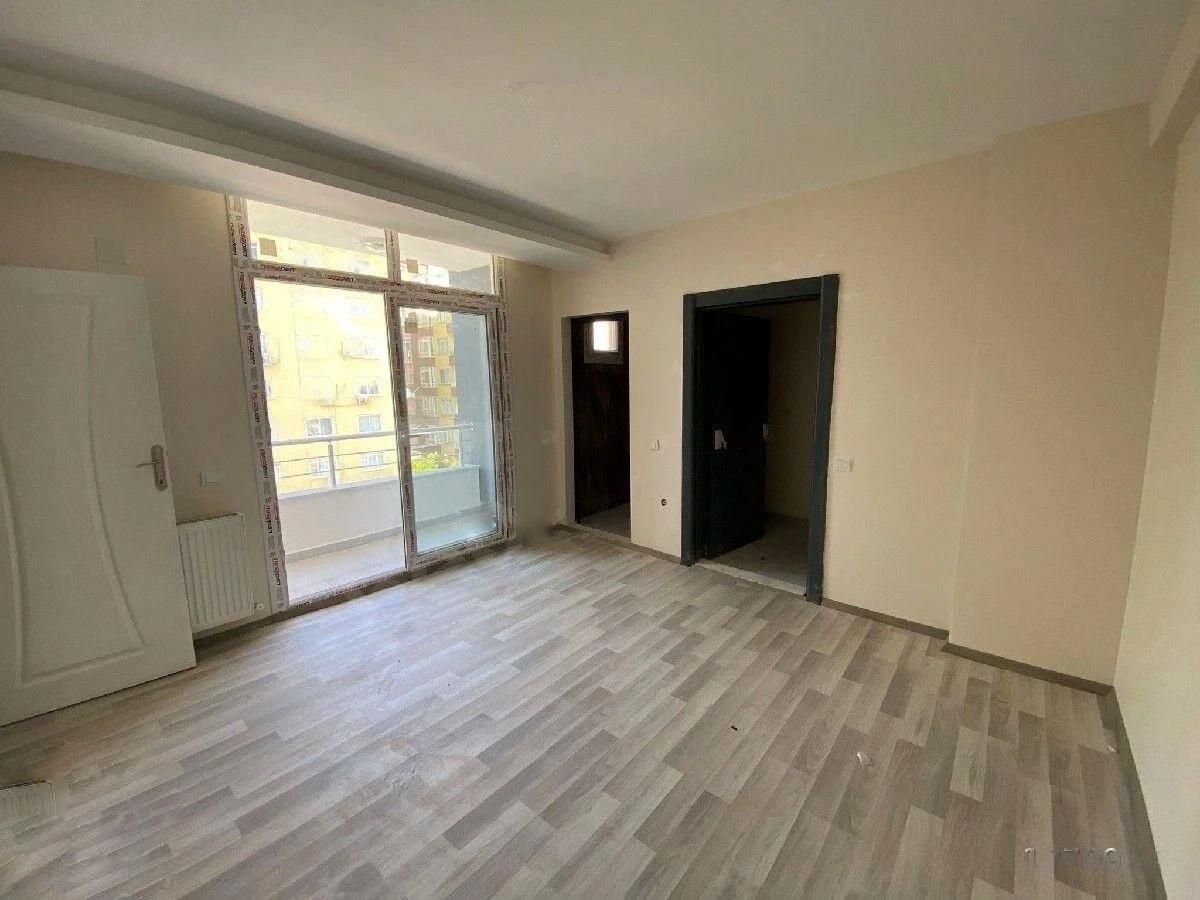 Квартира в Мерсине, Турция, 90 м2 фото 4