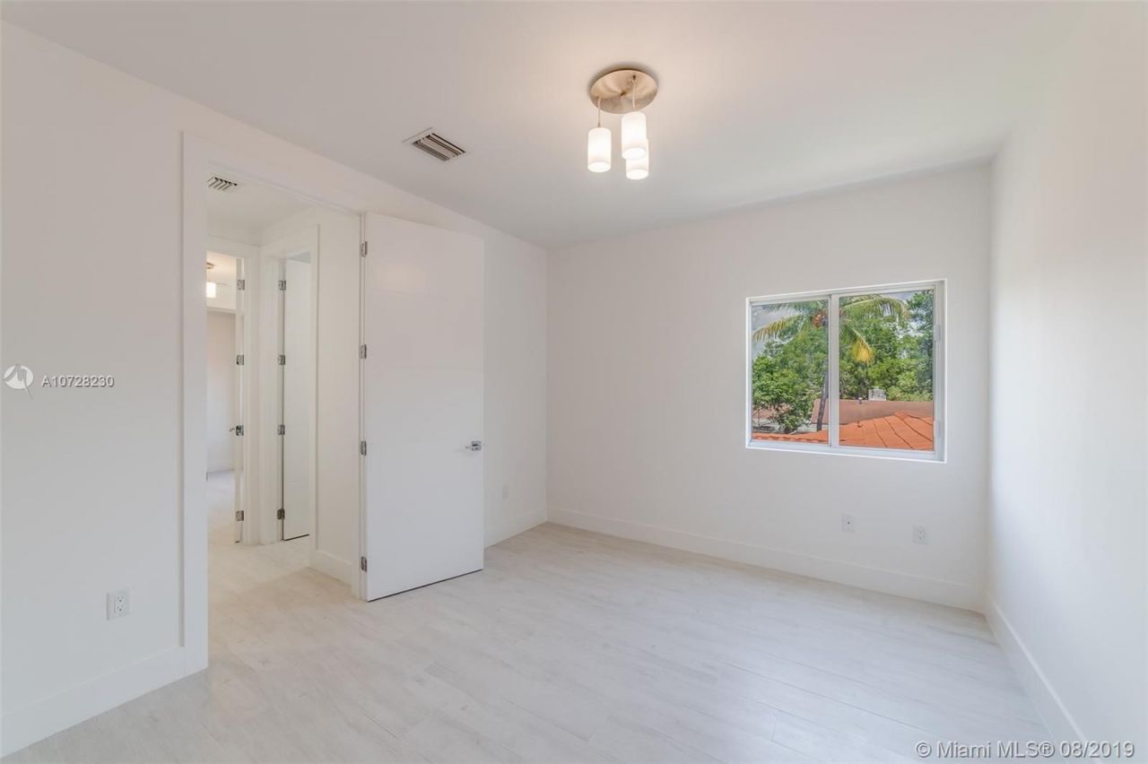 Таунхаус в Майами, США, 250 м2 фото 5