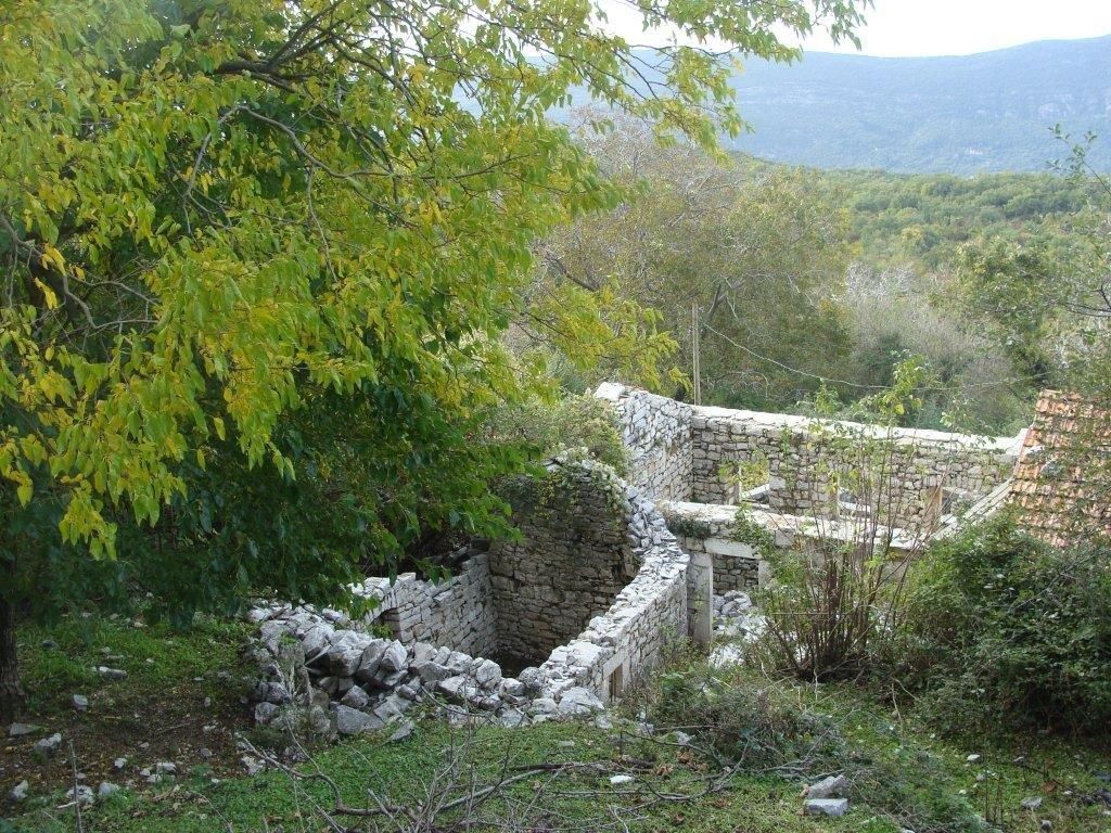 Дом под реконструкцию в Херцег-Нови, Черногория, 50 м2 фото 5