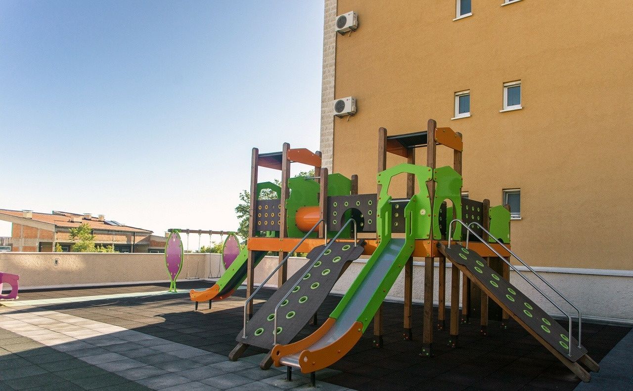 Апартаменты в Бечичи, Черногория, 70 м2 фото 2