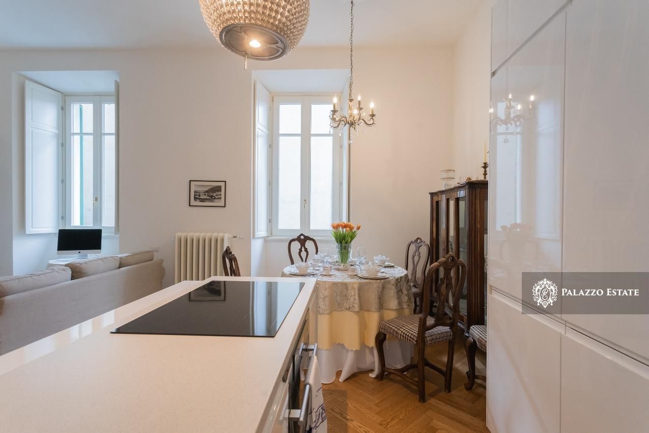 Апартаменты у озера Комо, Италия, 168 м2 фото 5
