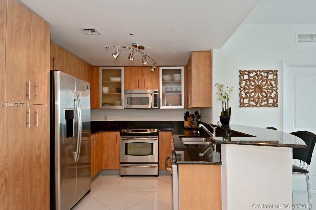 Квартира в Майами, США, 120 м2 фото 3