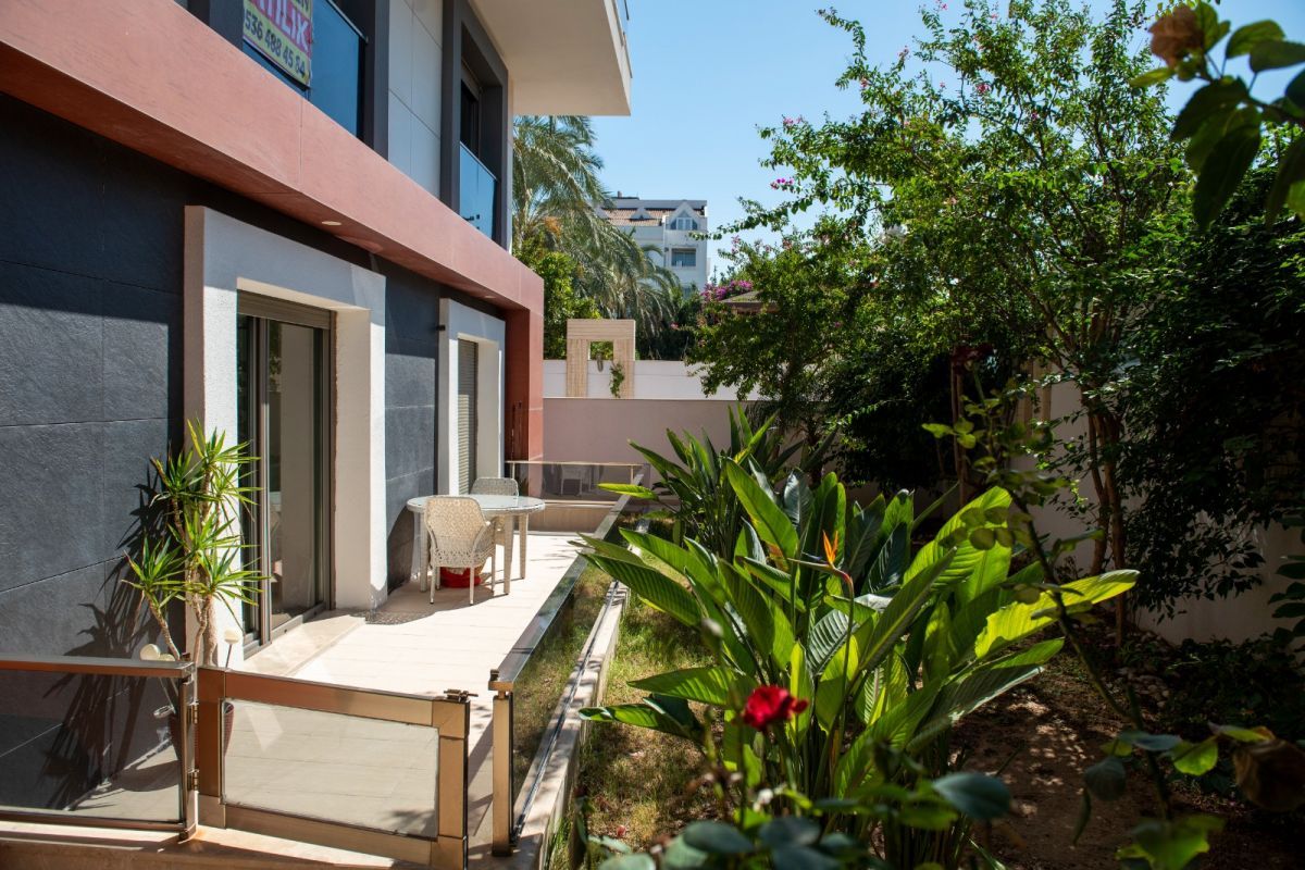 Квартира в Анталии, Турция, 260 м2 фото 3