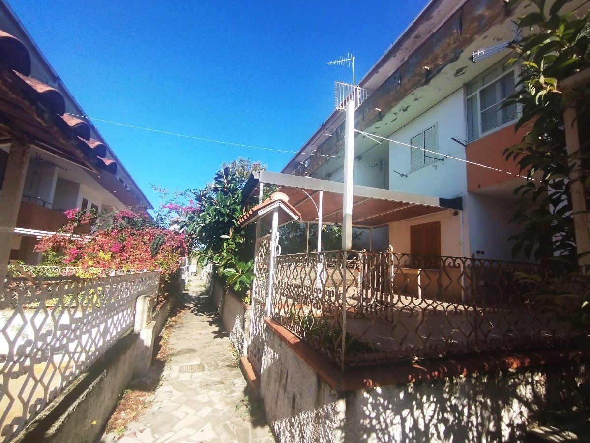Квартира в Скалее, Италия, 50 м2 фото 2