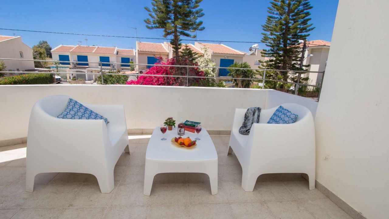 Апартаменты в Протарасе, Кипр, 60 м2 фото 2