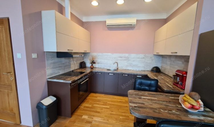 Квартира в Доброте, Черногория, 44 м2 фото 2