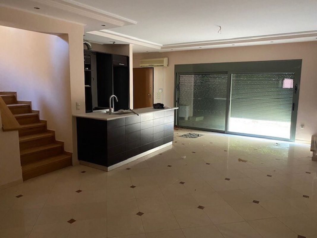 Таунхаус в Афинах, Греция, 220 м2 фото 2