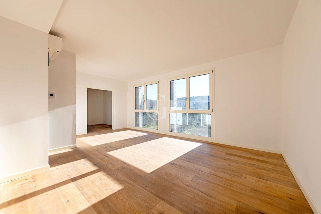 Апартаменты у озера Гарда, Италия, 93.5 м2 фото 2