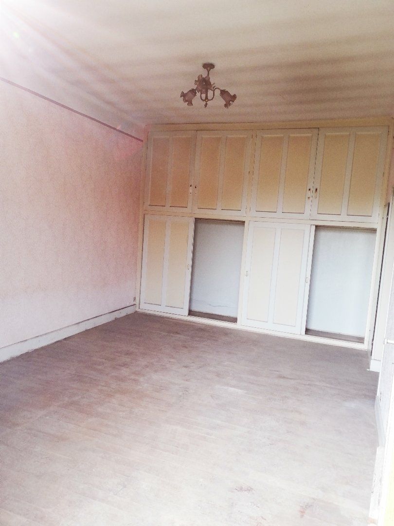 Дом в Оверни, Франция фото 4