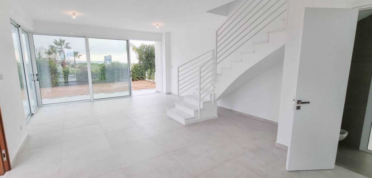 Вилла на Корал бэй, Кипр, 111 м2 фото 2