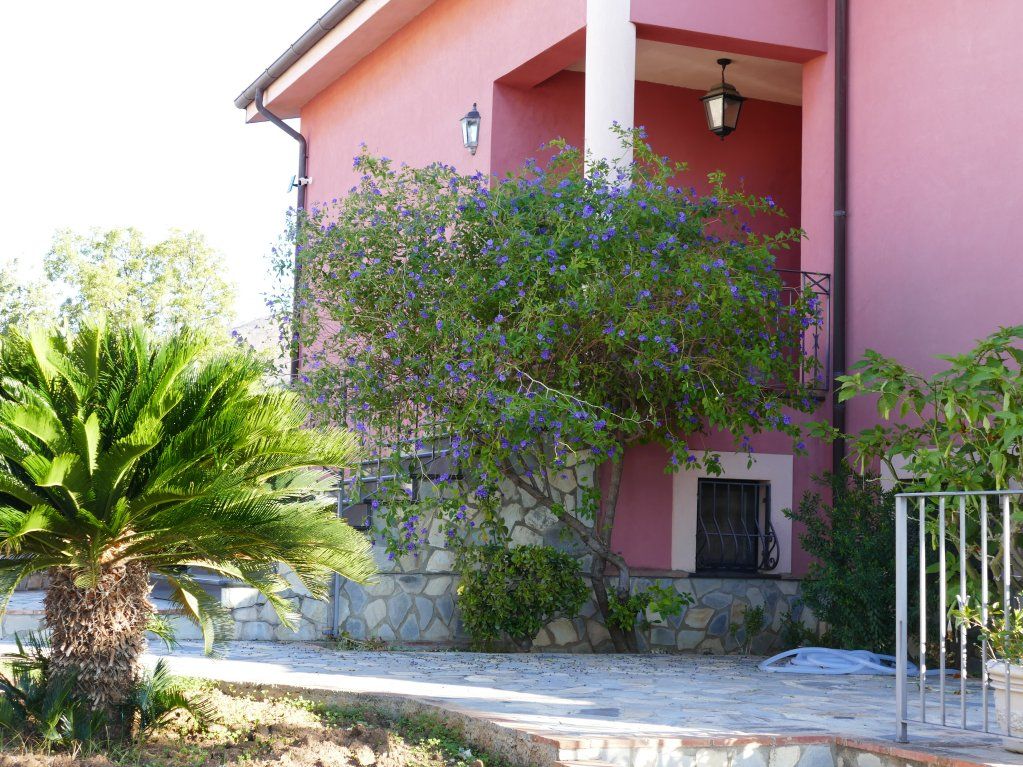 Вилла в Скалее, Италия, 300 м2 фото 3
