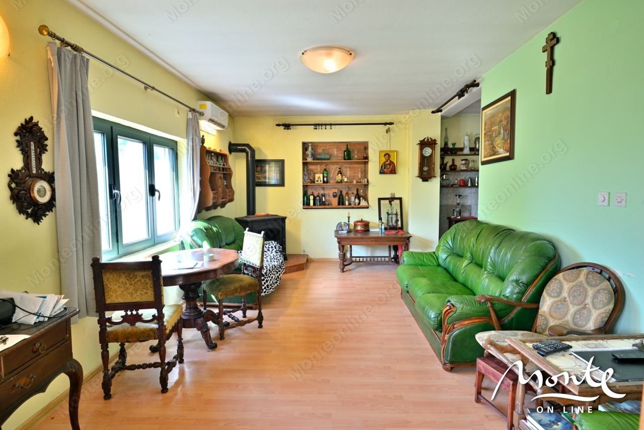 Дом в Тивате, Черногория, 100 м2 фото 4