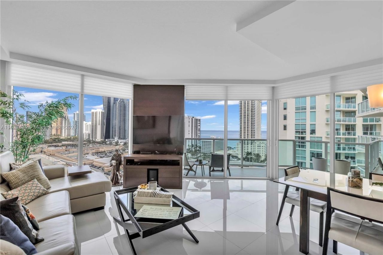 Квартира в Майами, США, 135 м2 фото 1