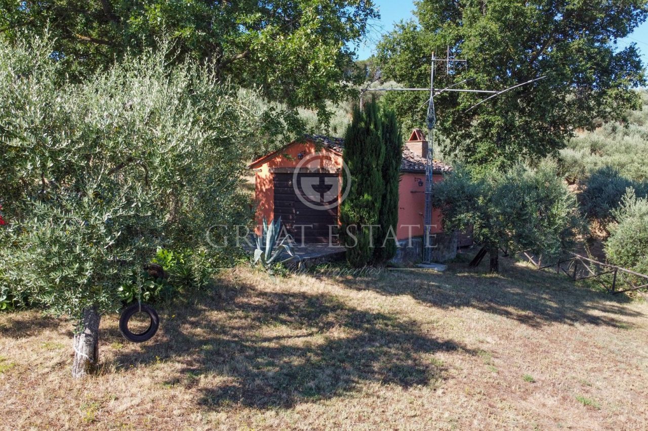 Дом в Пассиньяно-суль-Тразимено, Италия, 220.15 м2 фото 4