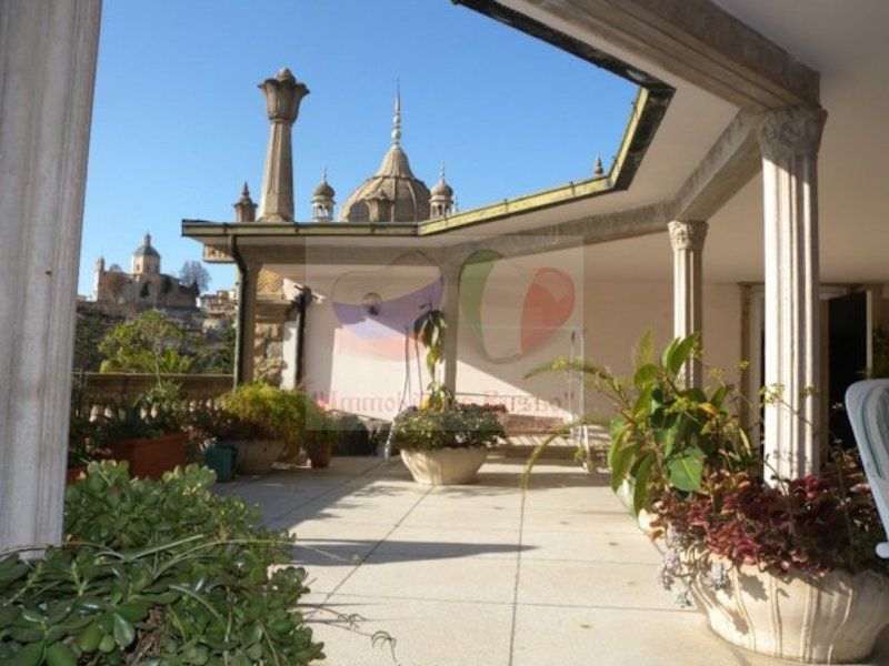 Апартаменты в Сан-Ремо, Италия, 100 м2 фото 2