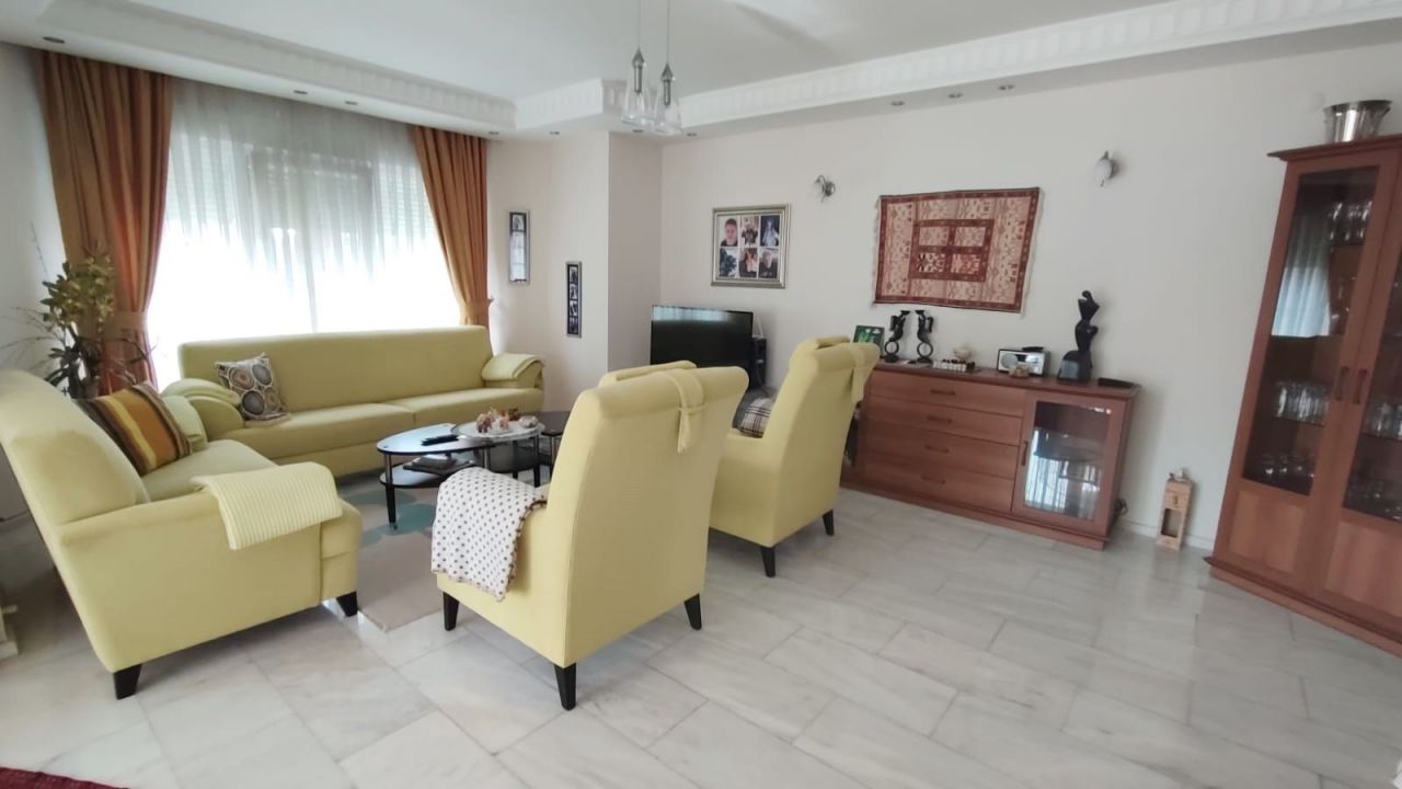 Вилла в Кестеле, Турция, 230 м2 фото 3