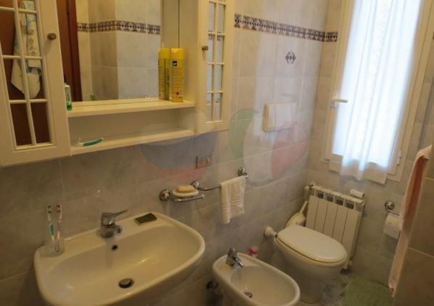 Апартаменты в Вентимилье, Италия, 90 м2 фото 2