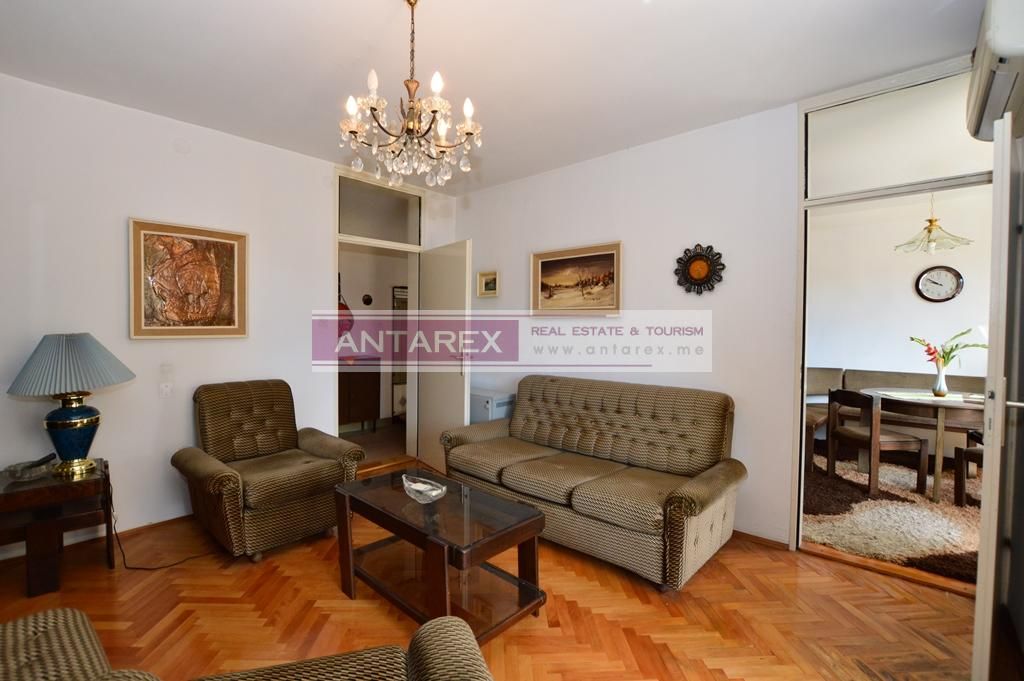 Апартаменты в Херцег-Нови, Черногория, 75 м2 фото 3