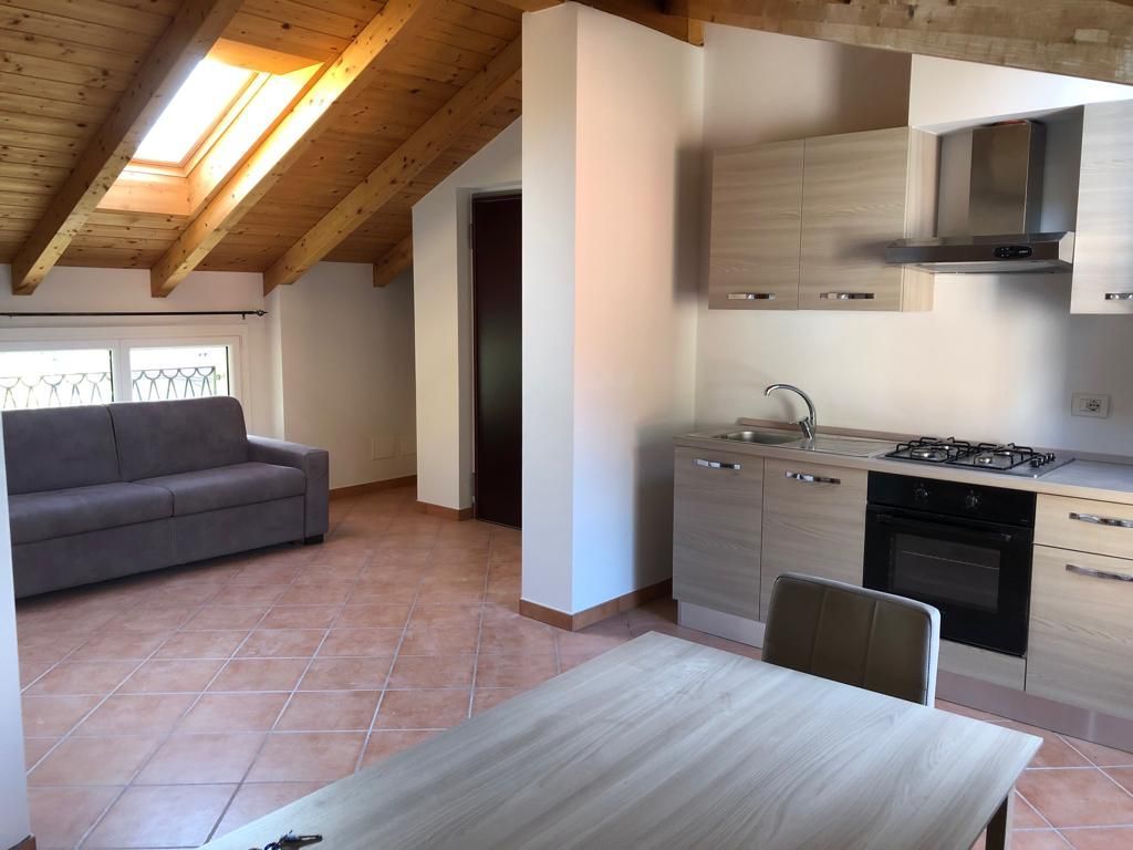 Квартира у озера Комо, Италия, 51 м2 фото 5
