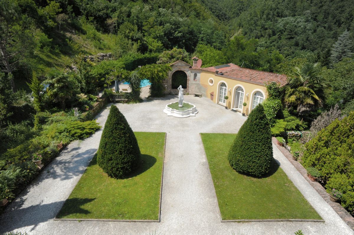 Дом в Лукке, Италия, 545 м2 фото 3